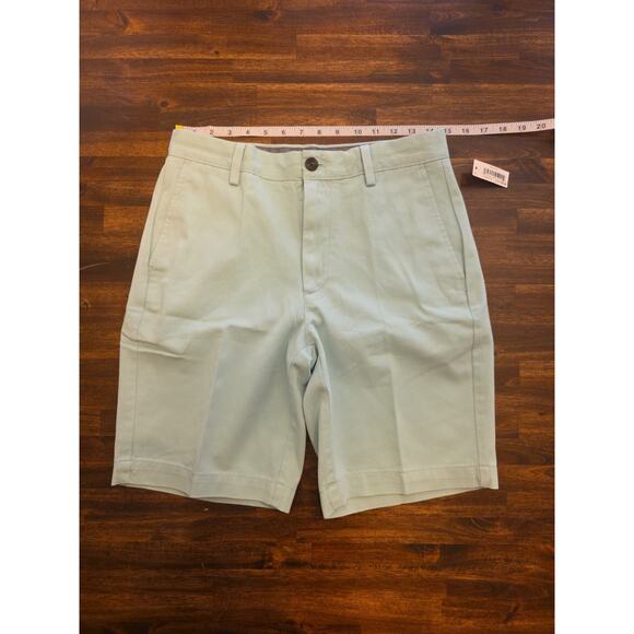 Amazon Essentials Other - Amazon Essentials Mens Classic-Fit 9" Chino Shorts Size 29 Aqua Green
